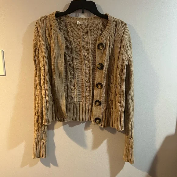 Old navy perfect fit size medium button up sweater - Picture 1 of 5